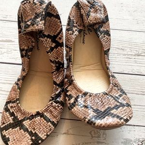Snakeskin flats NEW 7 ballet flats Storehouse